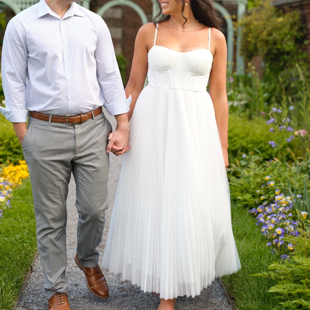 Hutch Amara Corset Pleated Tulle Fit and Flare White Midi Dress - Picture 8 of 8